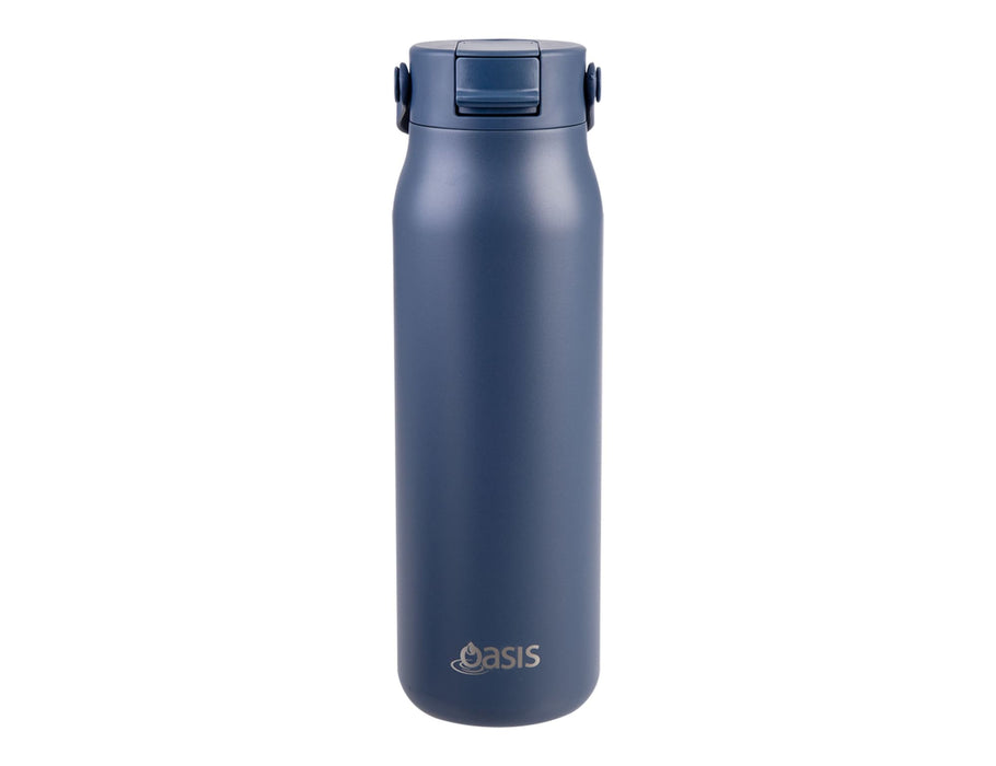 Oasis Sorrento 900ml Vacuum Sipper Bottle - A drink bottle in navy blue with a sleek design and a logo on the front. Features a secure lid for easy sipping.