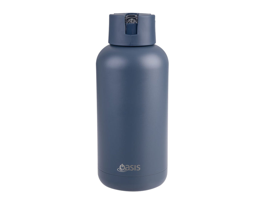 Oasis Moda 1.5L Vacuum Bottle - A drink bottle in dark blue with a sleek design and a flip-top lid, featuring a logo at the base.