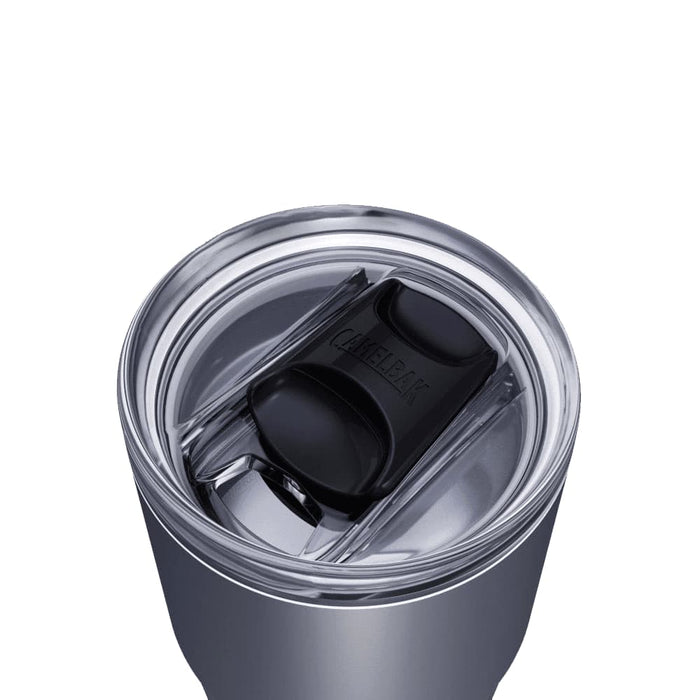 CamelBak - Thrive Tumbler VSS 0.6L - A drink bottle featuring a silver body and a black lid, designed for convenience. It has a logo on the lid.