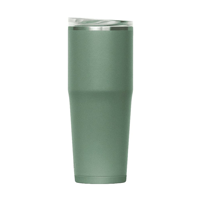 CamelBak - Thrive Tumbler VSS 0.9L - A drink bottle with a sleek design, featuring a matte green finish and a transparent lid. It includes a brand logo.