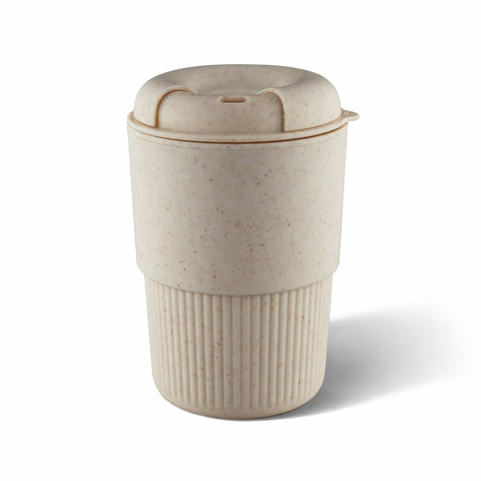 Ecco Kuppa – EcoBlend - A drink bottle in a beige eco-friendly material with a ribbed base and a lid, featuring a logo.