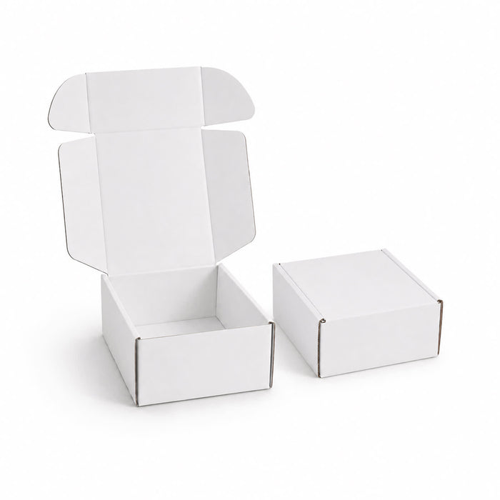 Custom Box with Locking Lid 125 x 170 x 65mm - A white custom box with a locking lid, featuring an open and closed version on a plain background.