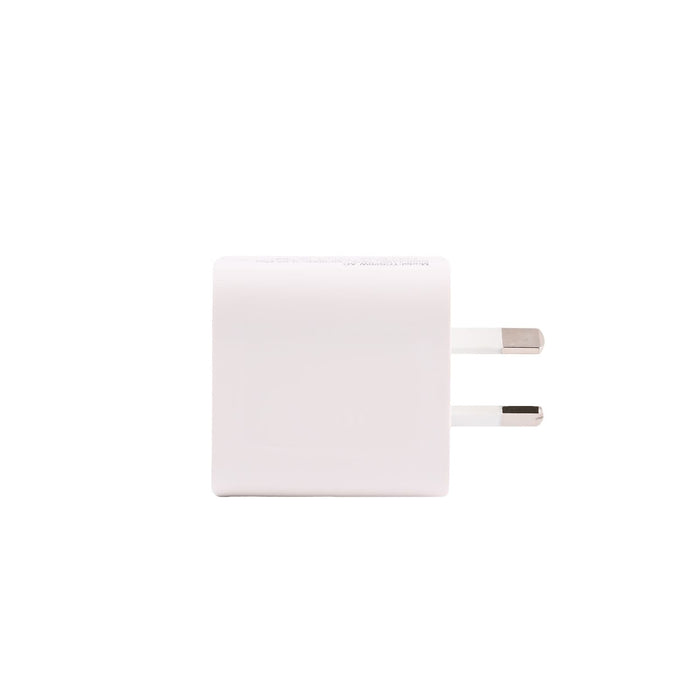 Tech Pack Connect - A Paramount Wall Charger designed for travel, featuring a compact white design with US-style prongs.