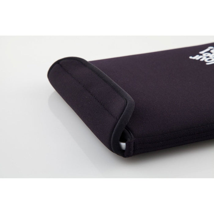 Neoprene tablet case